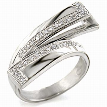 SEXY BY-PASS CZ COCKTAIL RING -sz 9/10